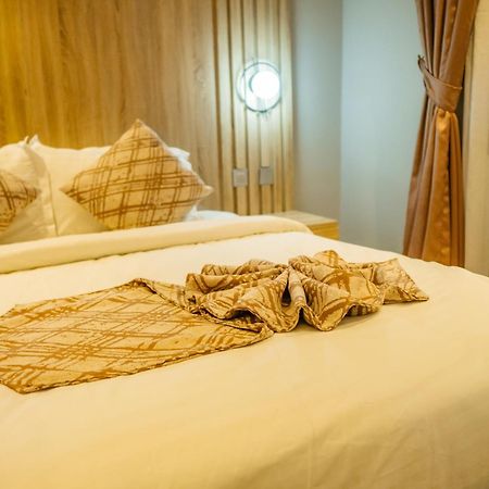Ojaja Suites By Perennia Akure Ngoại thất bức ảnh