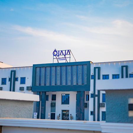 Ojaja Suites By Perennia Akure Ngoại thất bức ảnh