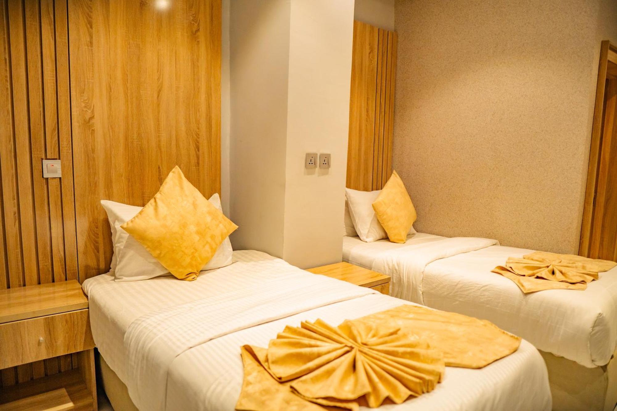 Ojaja Suites By Perennia Akure Ngoại thất bức ảnh