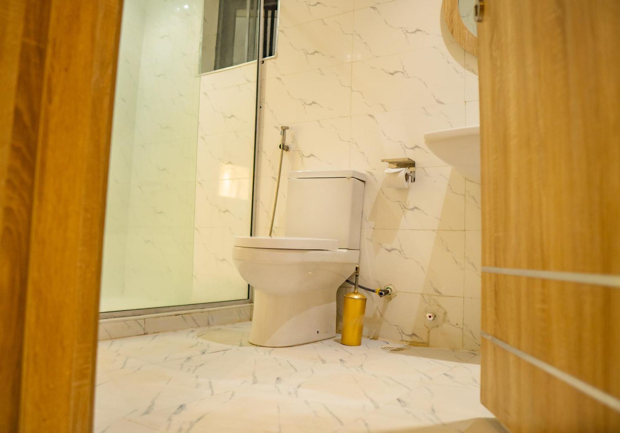 Ojaja Suites By Perennia Akure Ngoại thất bức ảnh